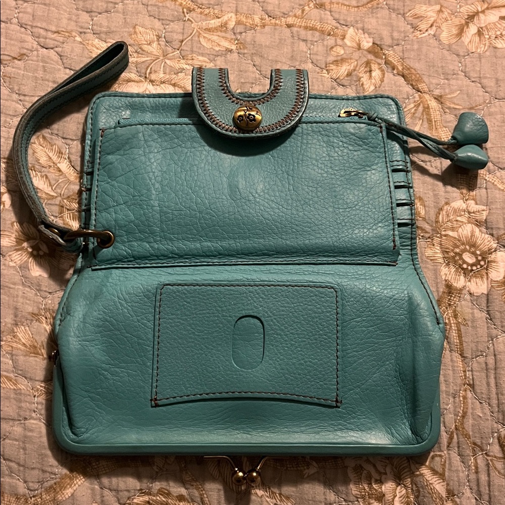 Lucky Brand Teal Leather Clutch with Wrist Strap - Picture 3 of 5